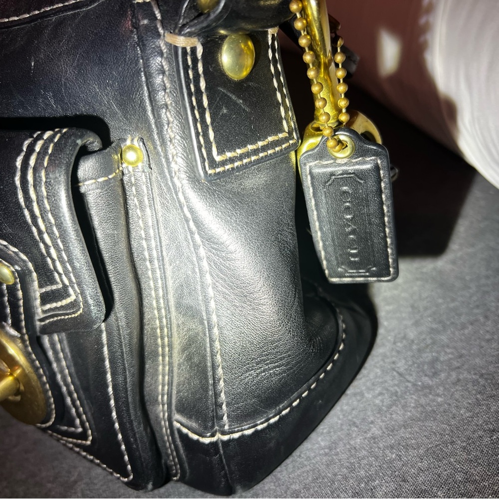 COACH Legacy Turnlock Shoulder Bag F12868 - Picture 2 of 11